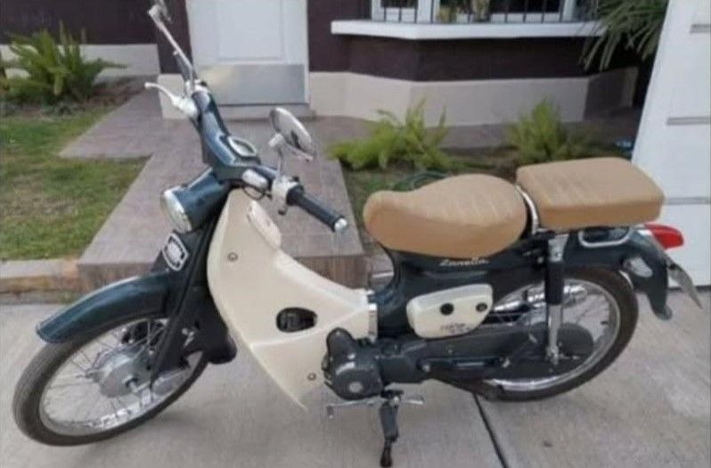 Esta es la moto que se llevaron de la vereda de Thorne 350.