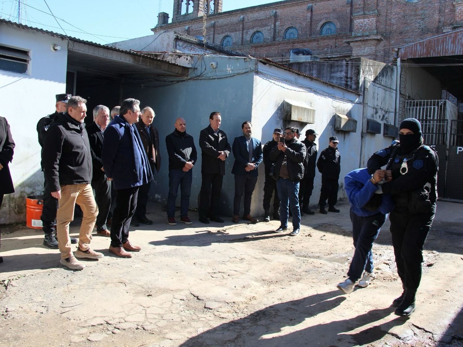 Trasladaron 83 reclusos del norte santafesino a los nuevos pabellones de la Unidad Penitenciaria Nº 10 de Santa Felicia