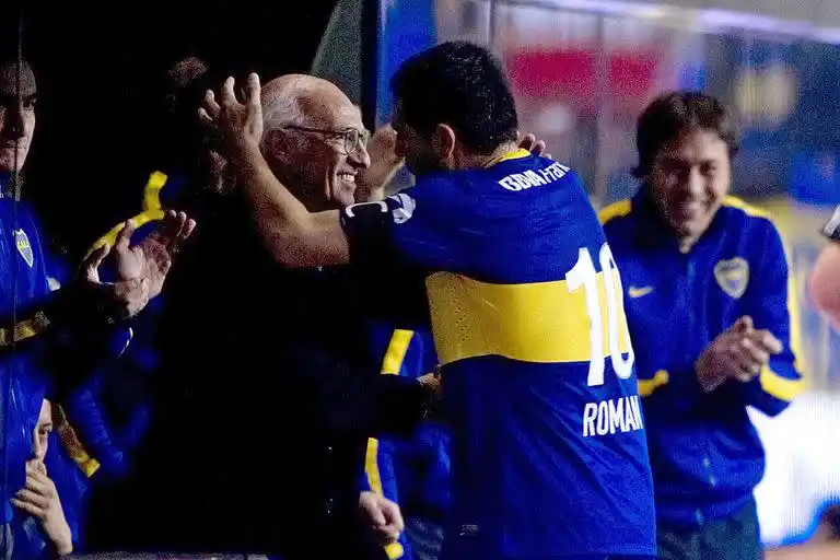 Riquelme dijo que Macri "no hubiese llegado donde llegó" de no ser por el Boca de Bianchi