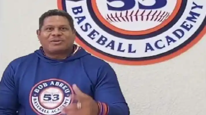 «La excelencia como misión»: Bob Abreu inaugura una escuela de béisbol en el estado Carabobo