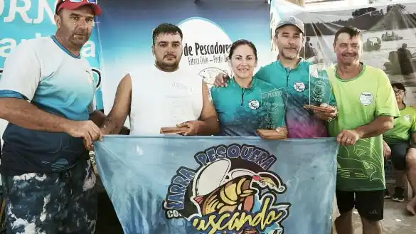 Gran actuación de Buscando Pique en el Torneo de Pesca de la Boga