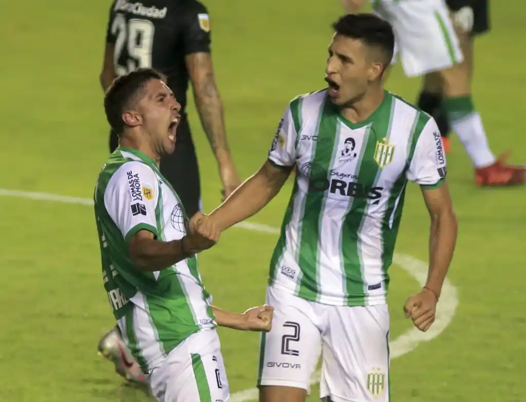 El tandilense Juan Álvarez marcó el primer gol de la Copa de la Liga
