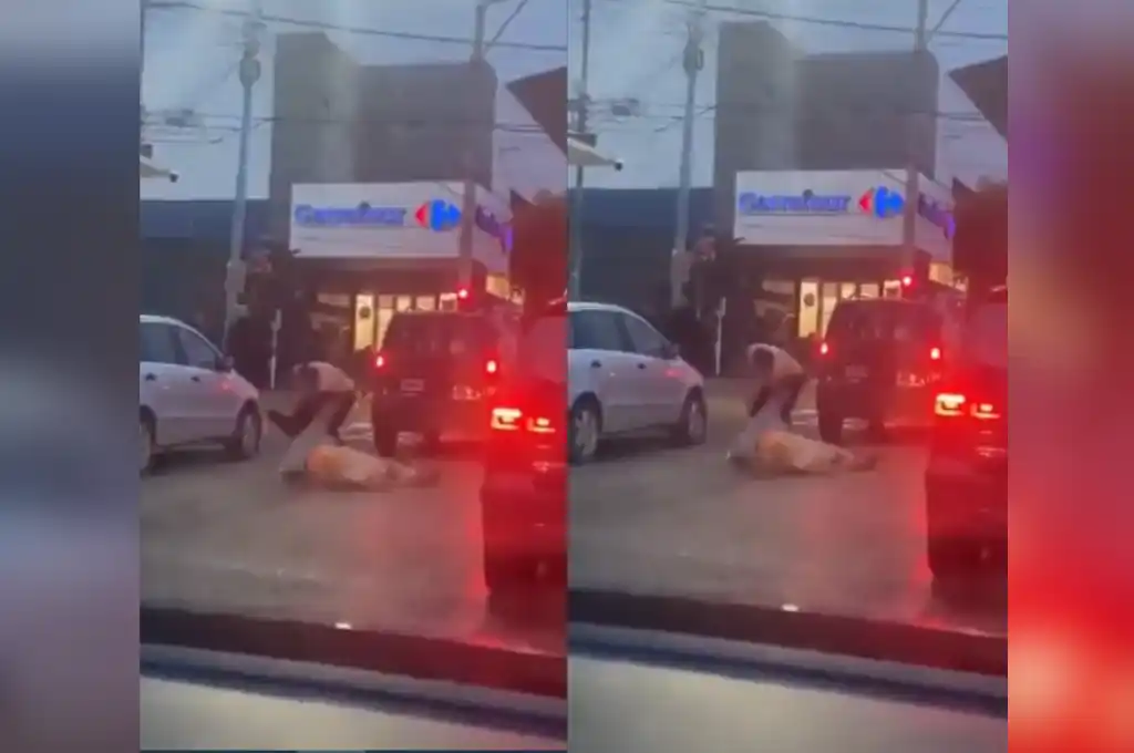 El momento fue capturado en un video por uno de los testigos.