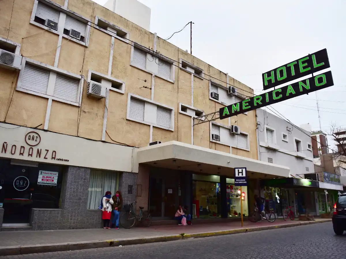Efecto pandemia: el Hotel Americano también cierra sus puertas