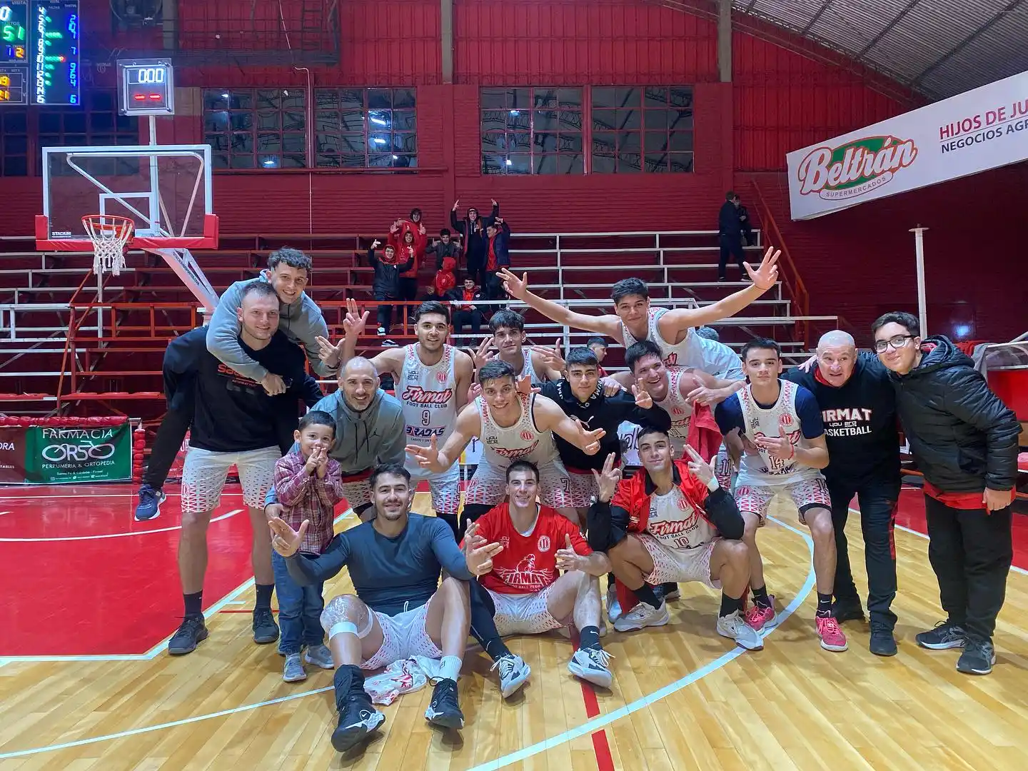 El Rojo de Marcelo Roig ganó y se aseguró su lugar en playoffs.