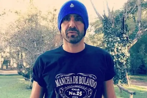 Video: denunciaron al cantante de La Mancha de Rolando por un violento exabrupto en un peaje