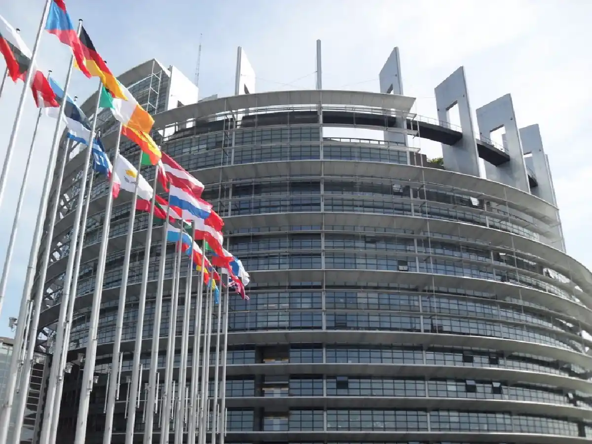 Los líderes de la UE acuerdan  avanzar a la siguiente fase de  las negociaciones del Brexit
