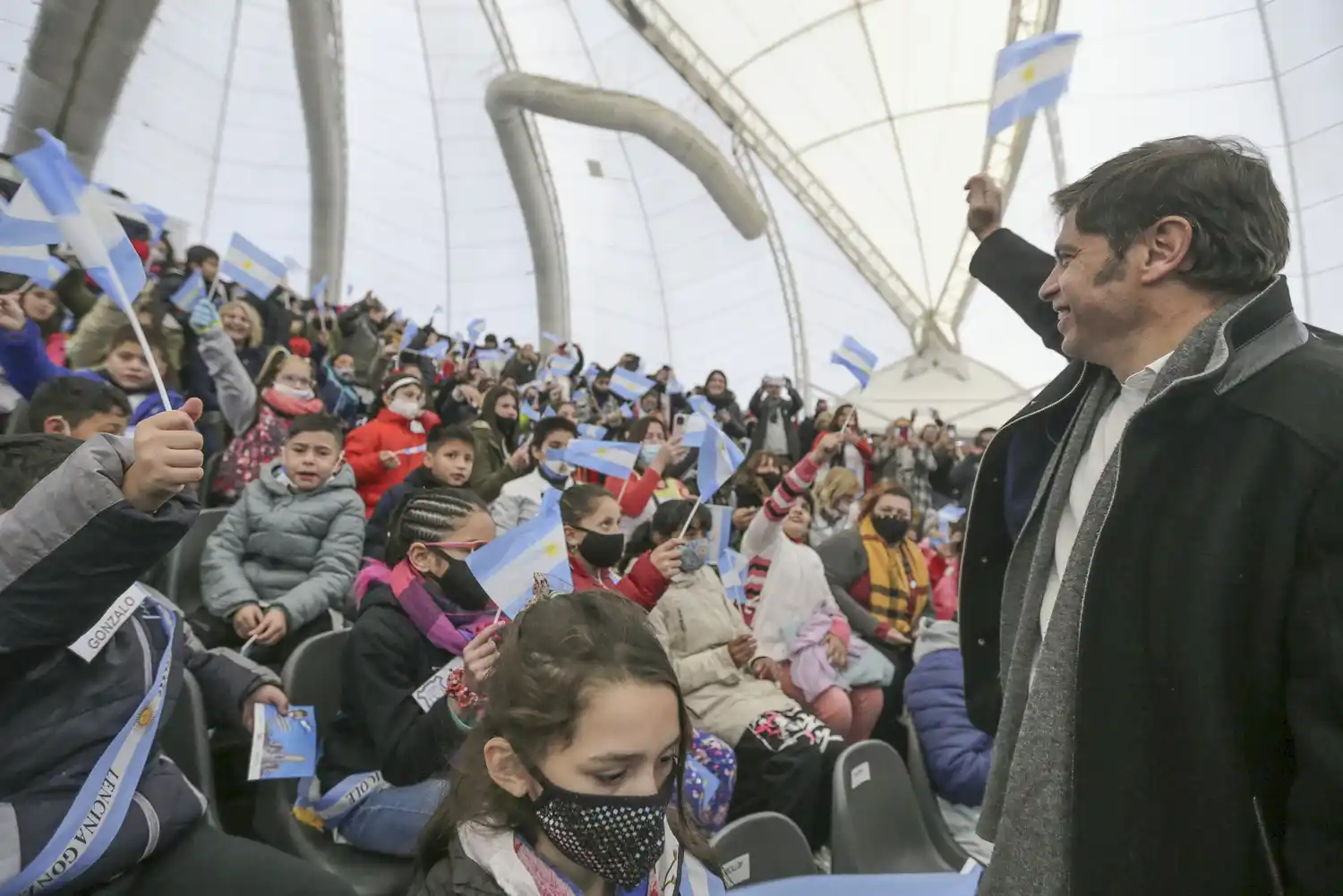 Kicillof defendió el lenguaje inclusivo y llamó a los jóvenes a que "hablen como quieran"