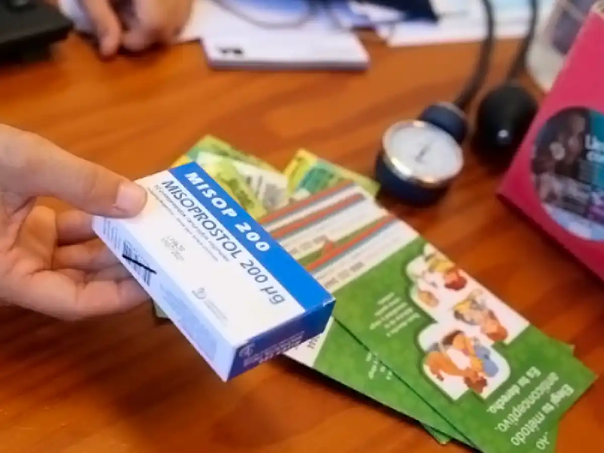 Aborto: mientras el Hospital Iturraspe ya prescribe Misoprostol, el sector privado busca una postura conjunta  