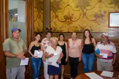 Se realizó la entrega de tarjetas CABAL