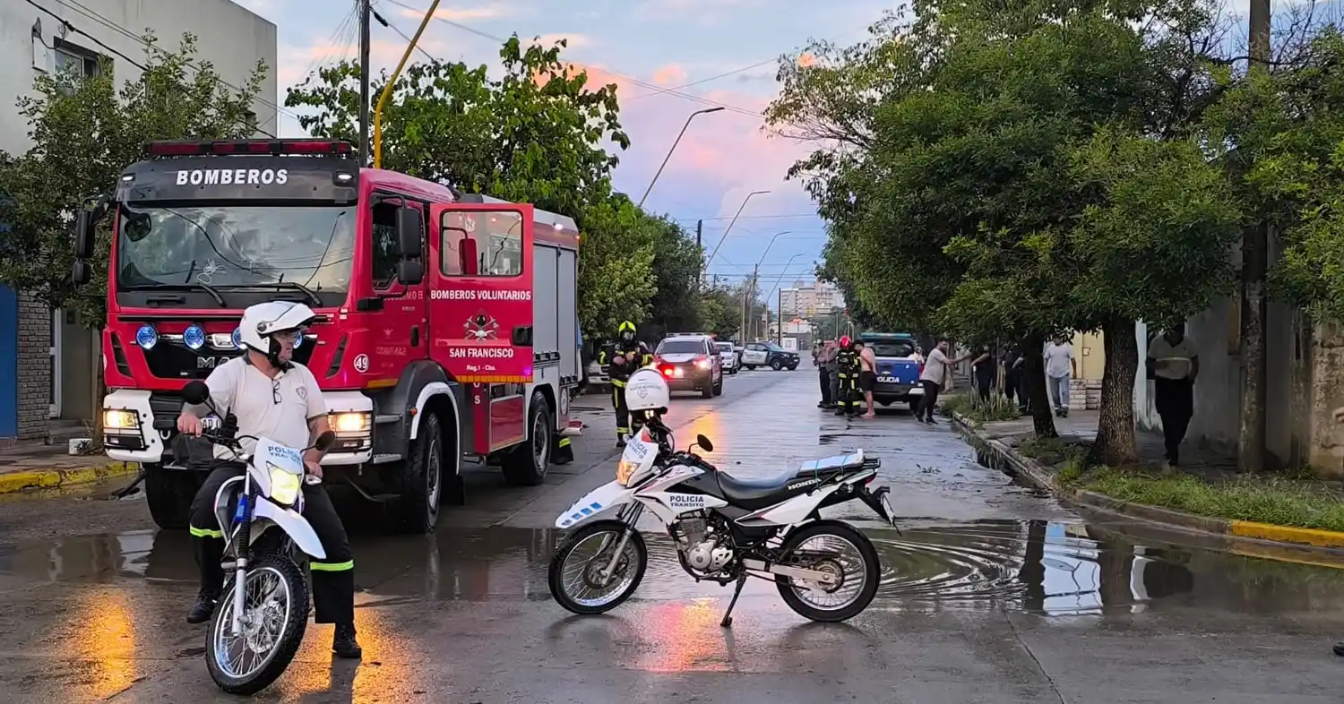 Incendio calle san lorenzo bomberos 3
