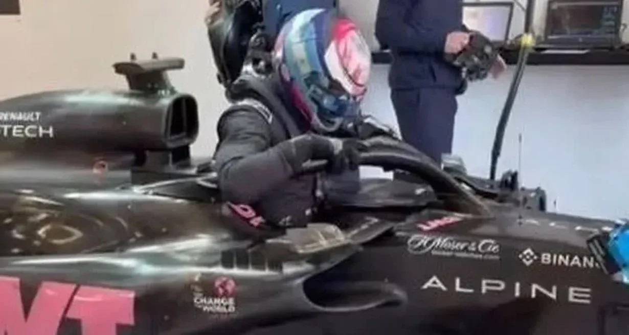 Para conocerlo. Franco Colapinto probó por primera vez un Alpine en Cataluña.
