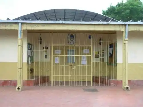 José C. Paz: Alumna de 14 años amenazó a compañera con un arma