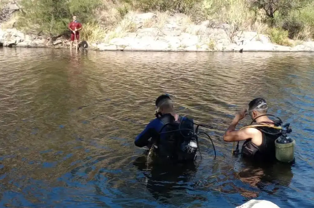 Familiares declararon que se resbaló y cayó al agua.