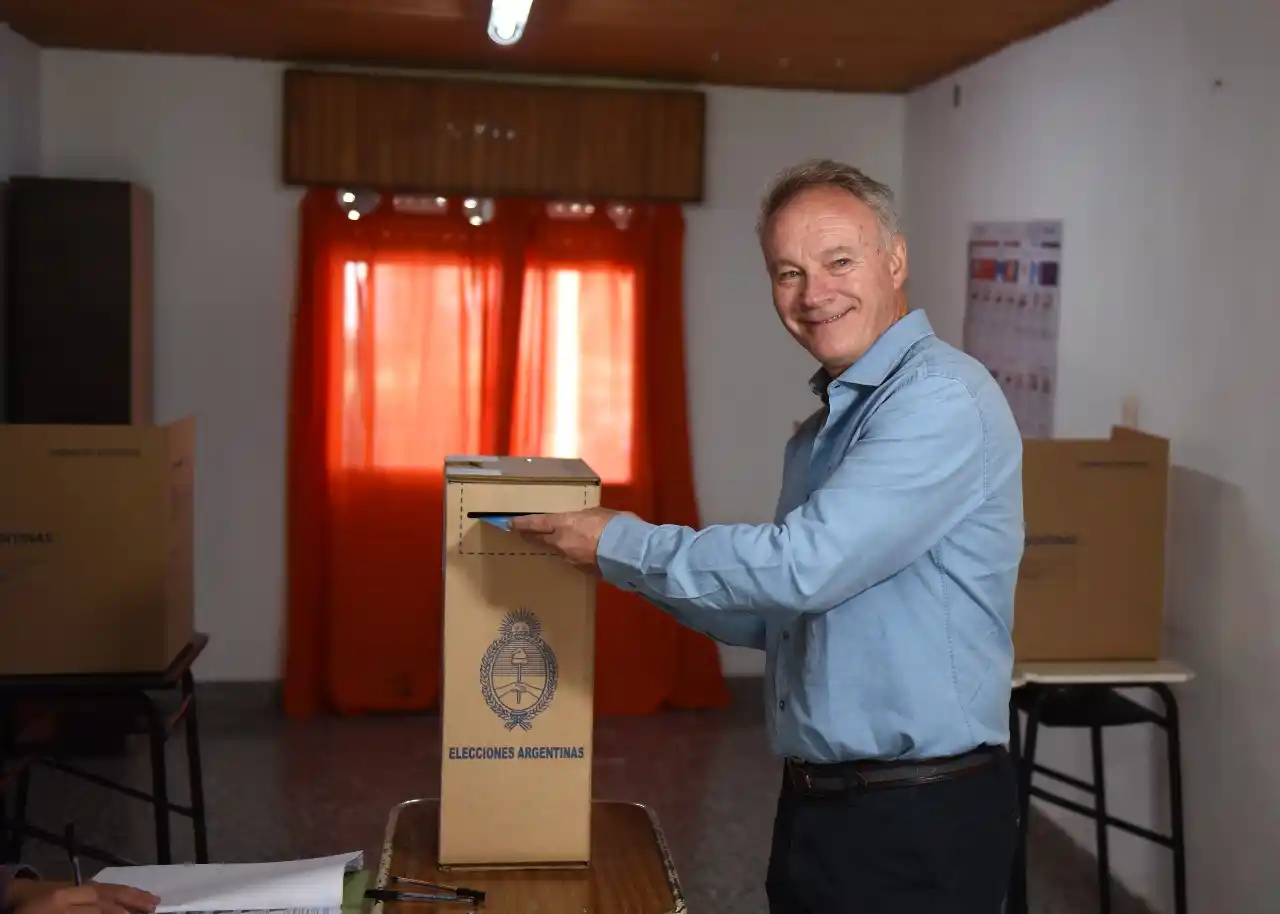 Comicios en Crespo: voto el 75,6% del padrón y La Libertad Avanza obtuvo el 67,6% de los votos