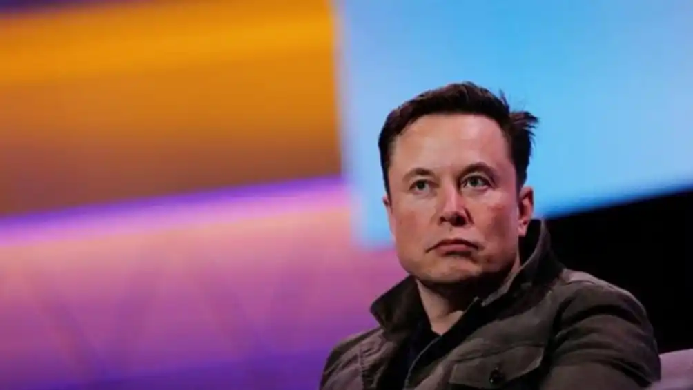 Elon Musk disparó contra Joe Biden