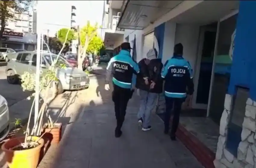 Una señora de 60 años detenida por robarle a una jubilada