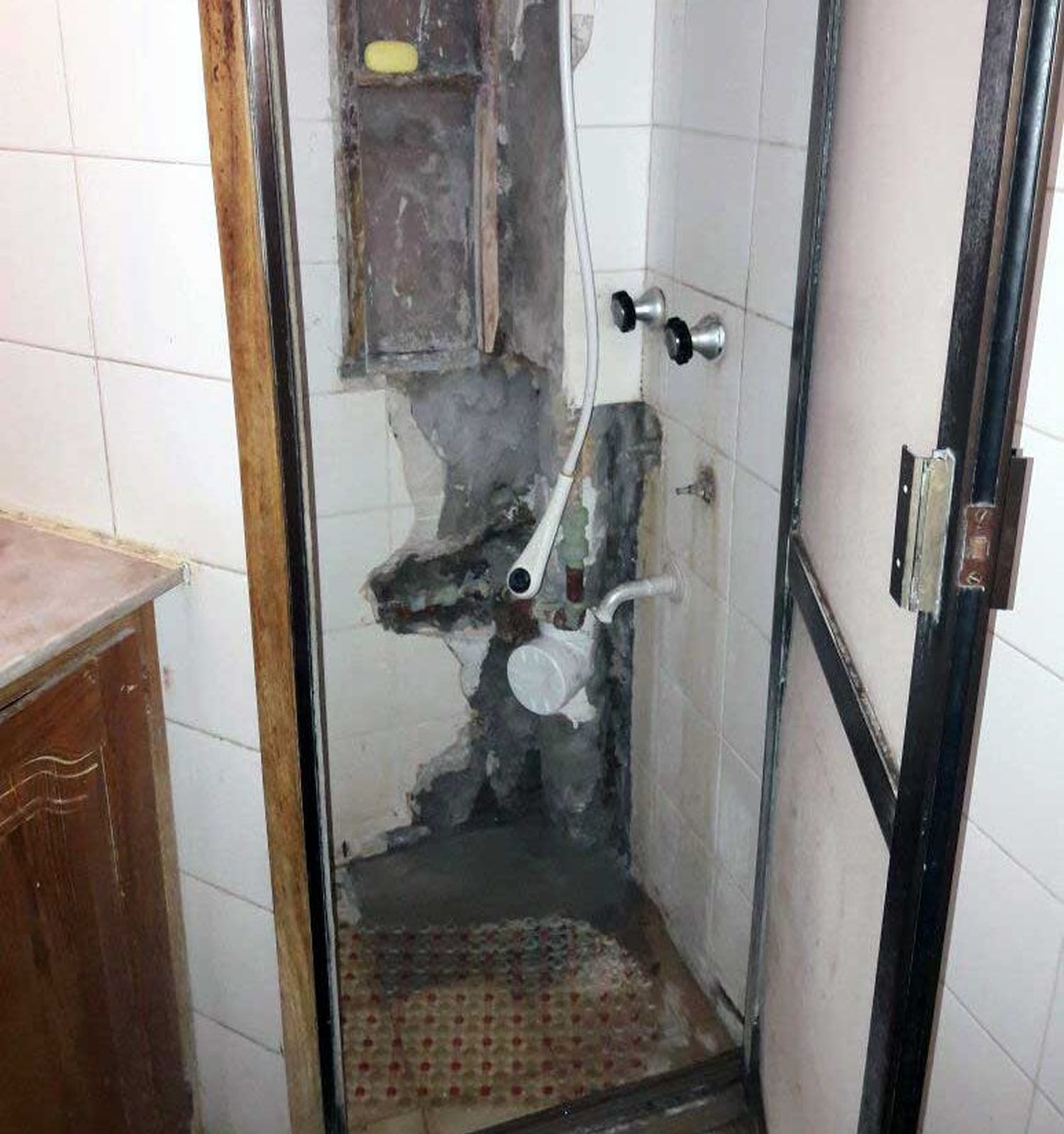 Clausuran un geriátrico ilegal en el Puerto: había 10 abuelos