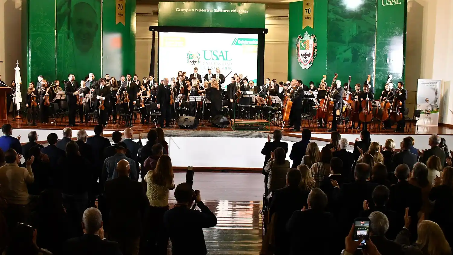 El rector llamó a enseñar el discernimiento como misión.