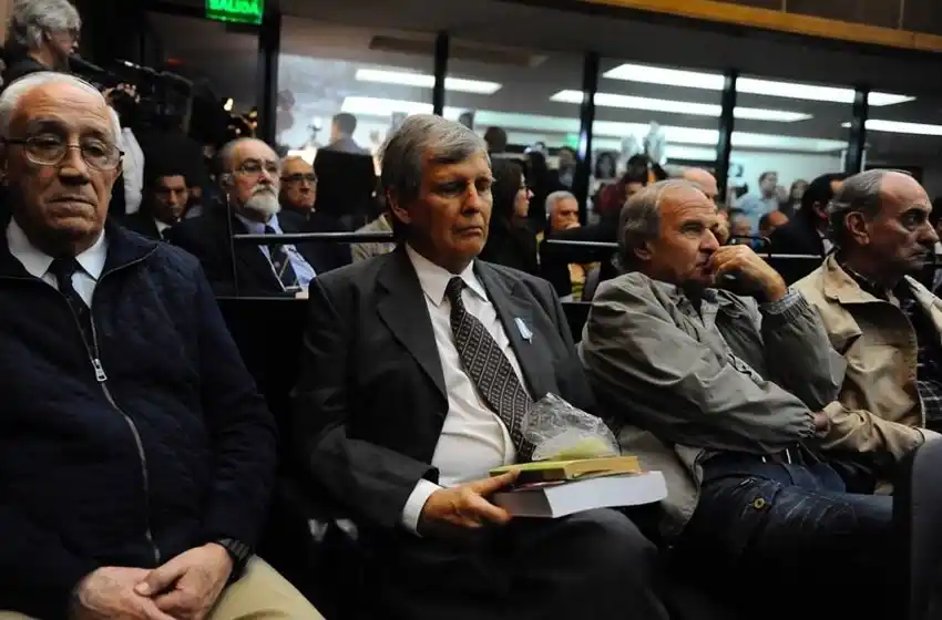 ESMA: prisión perpetua para Alfredo Astiz y Jorge «Tigre» Acosta