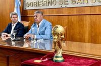 Tapia asegura que Scaloni permanecerá en la selección