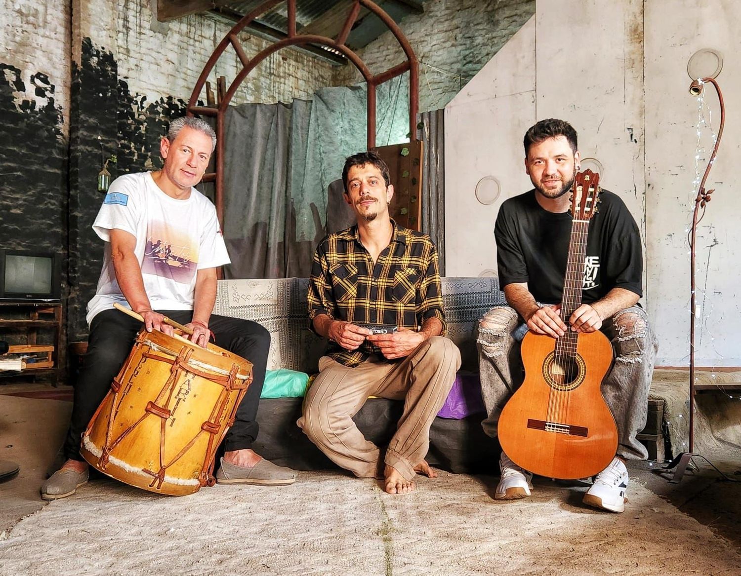 El trio folclórico Cantorcitos dirá presente la noche de sábado.