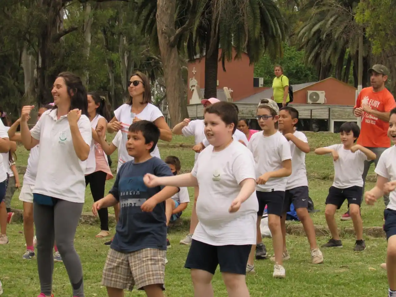La Esc. "León Martinelli" llevó a cabo actividades en el Parque