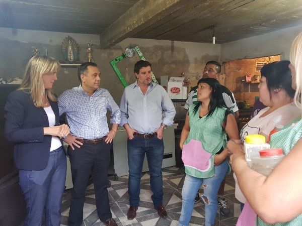 Finocchiaro y Gladys González en La Matanza: "Me ilusiona con poder lograr que acá el cambio llegue"