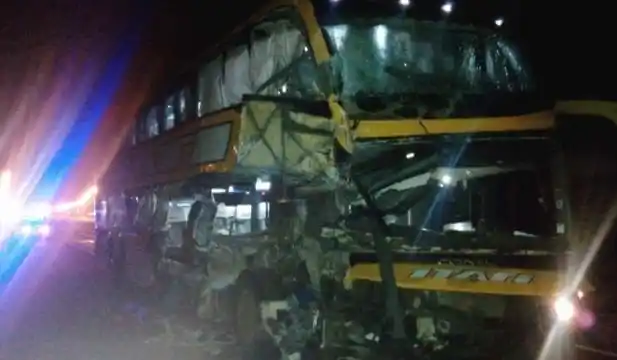 Tremendo accidente en la Autovía 14 dejó un muerto y ocho heridos