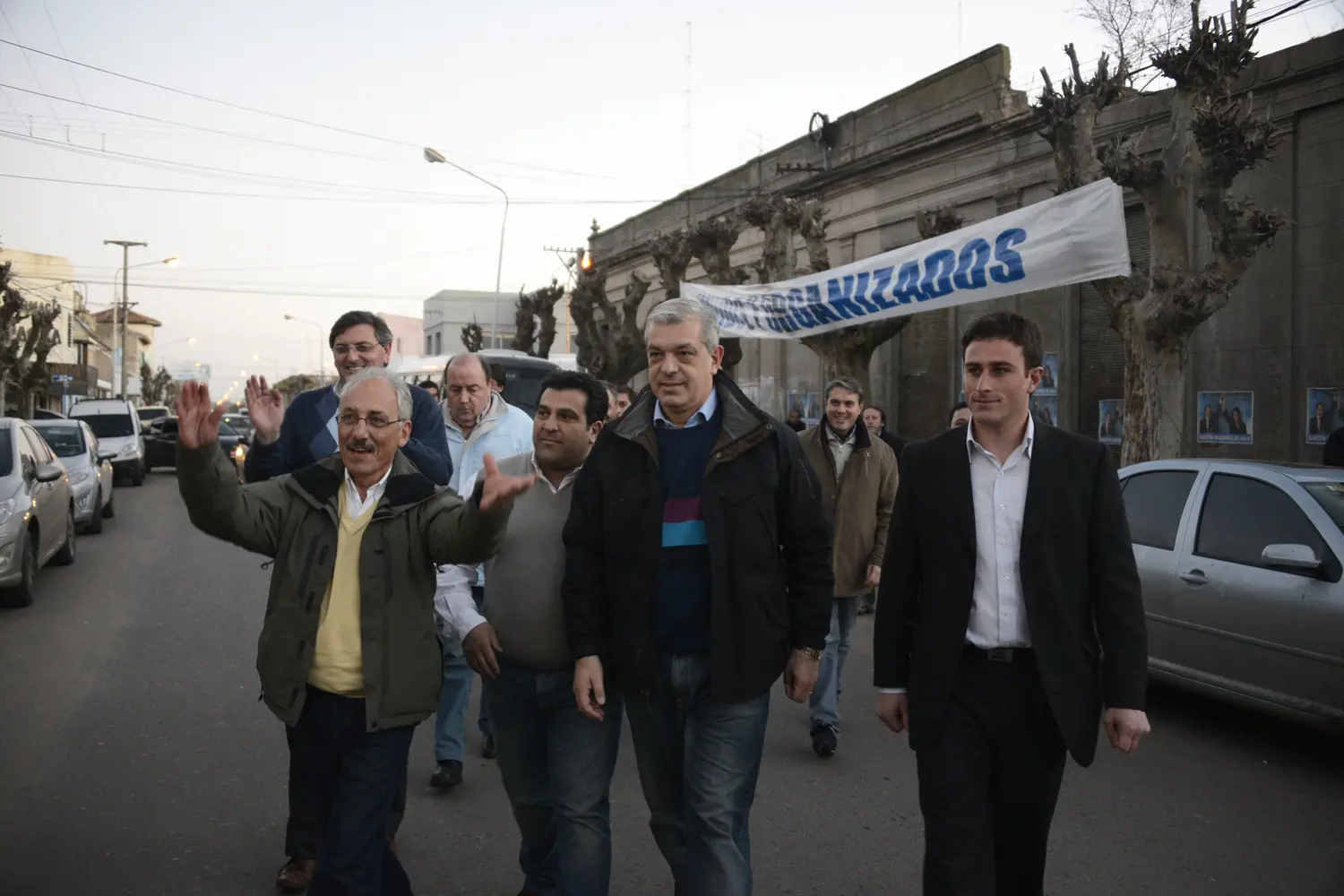 Elecciones 2013: Domínguez presentó candidatos del FpV en 25 de Mayo y Saladillo