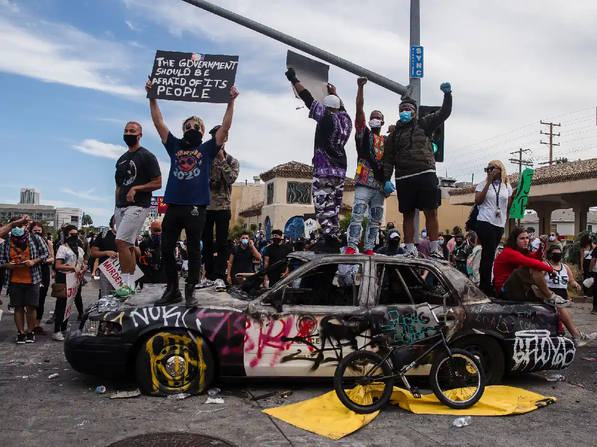 Crece la tensión en EEUU: Trump pide mano dura y Obama apoya las protestas