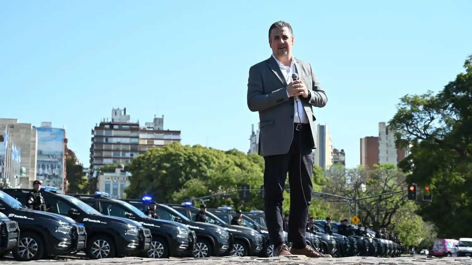 La provincia presentó en Rosario más de 100 patrulleros para reforzar los procedimientos policiales