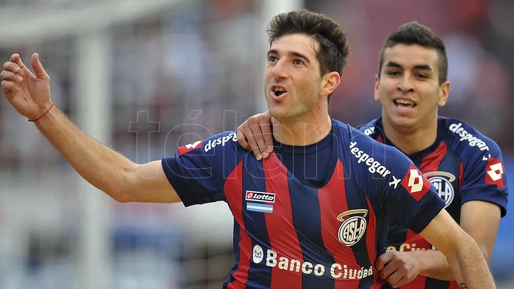 Piatti: «En el vestuario de San Lorenzo, el equipo está de un lado y los Romero del otro»