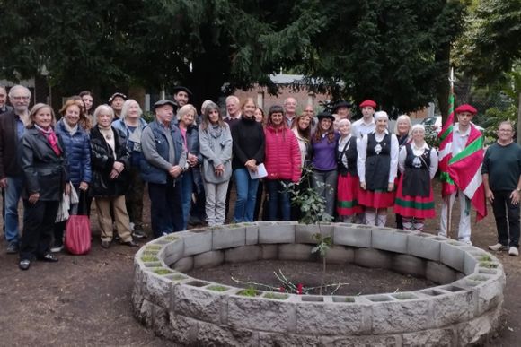 Los vascos conmemoraron los 87 años de Gernika