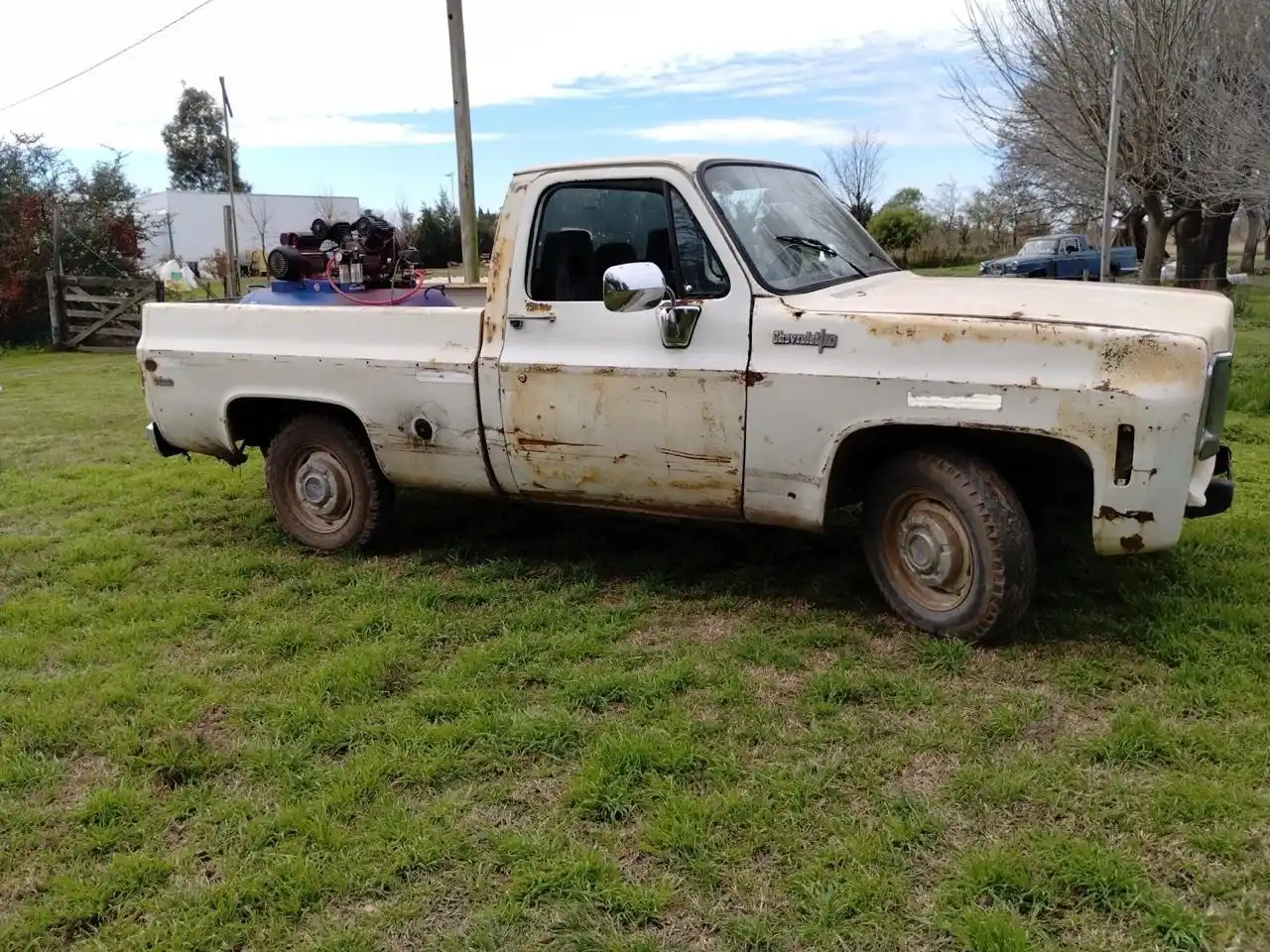 camioneta estafa por facebook empleado municipal