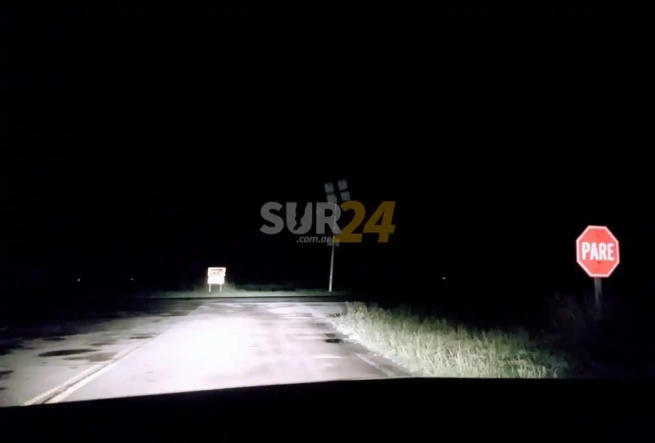 Enrico solicita la ampliación del sistema de iluminación en el acceso a Labordeboy