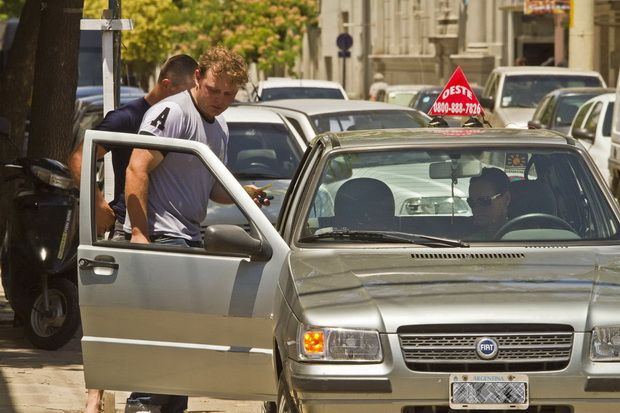 El Municipio asegura que todos los remises de la ciudad están habilitados