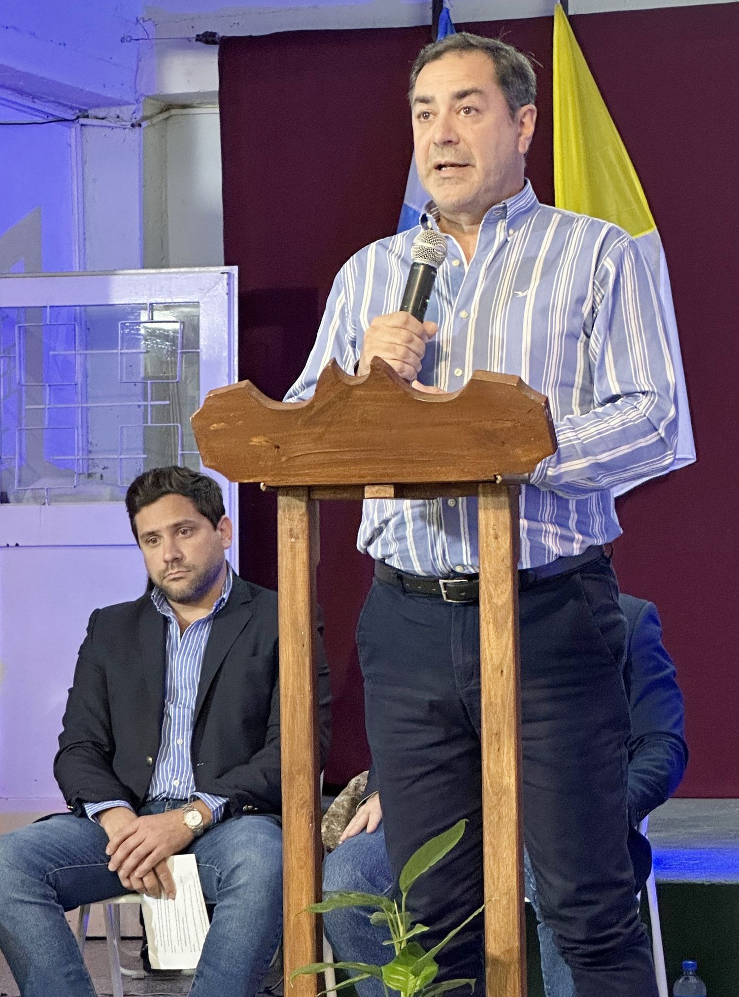 Encuentro de Precandidatos a Intendentes organizado en la Parroquia Nuestra Señora de Pompeya