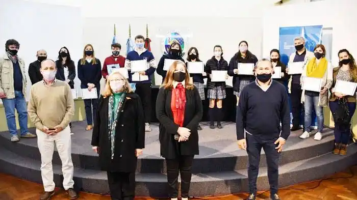 "Leyendas Urbanas: Misterios de la Concordia Secreta"