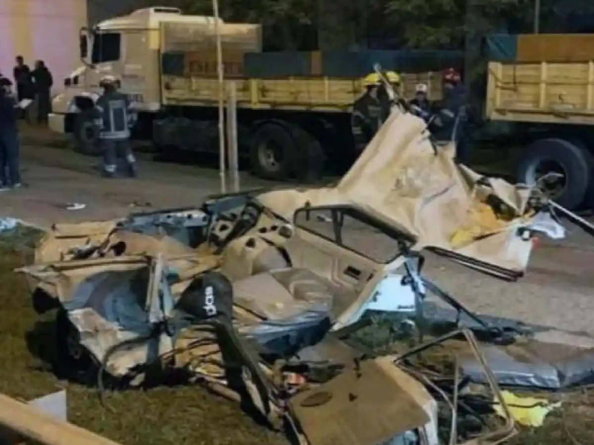 Persecución y cuatro jóvenes muertos: confirman una herida de bala