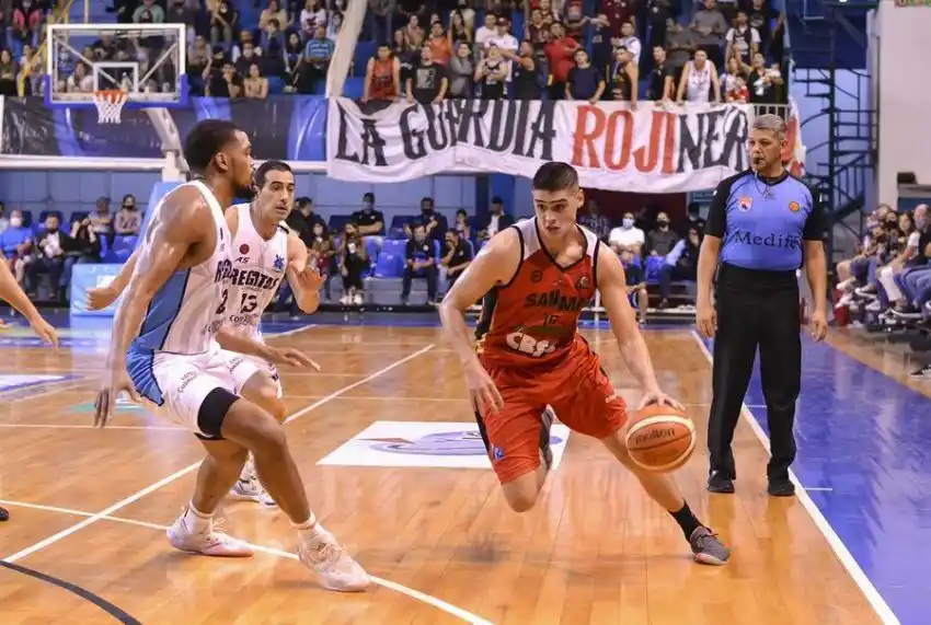 San Martín le ganó el clásico a Regatas y logró la clasificación