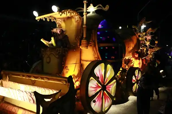 Carrozas: cambiaron los resultados finales y hubo enojos, festejos y discusiones 