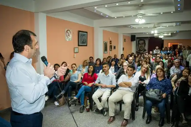 Kueider: "la propuesta es activar la economía y federalizar el país"