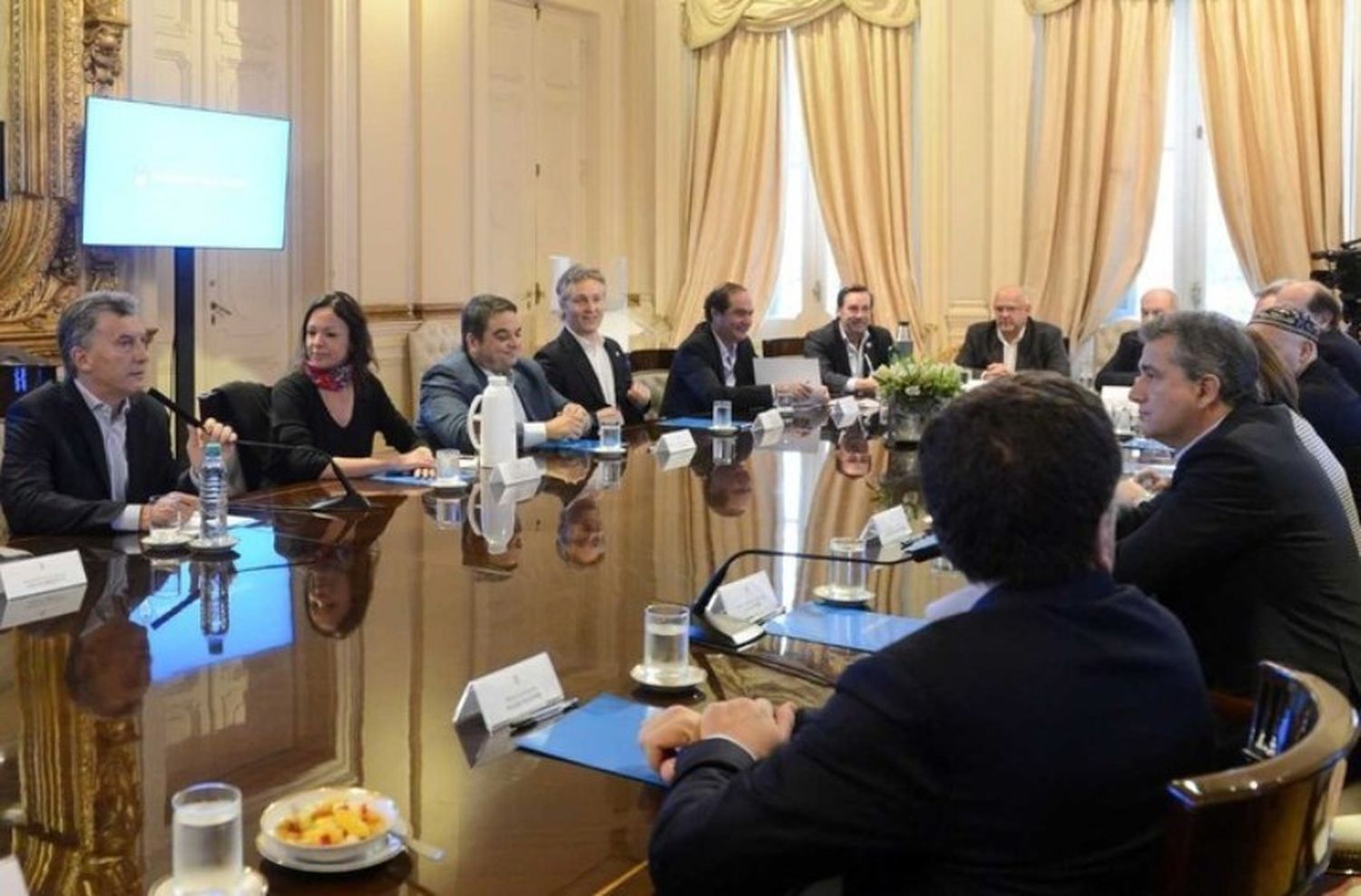 Macri: "Si no vetamos la ley habrá un agujero fiscal impresionante"
