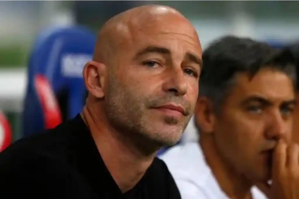 Sebastián Méndez renunció como DT de Unión y se va a Vélez