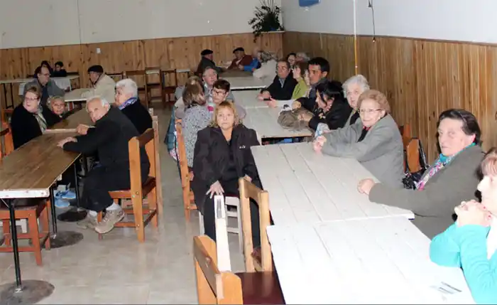 Una tarde donde se compartió buena música en el Centro de jubilados de Quequén