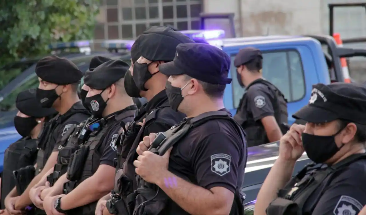 La provincia abonó un retroactivo de los ascensos policiales