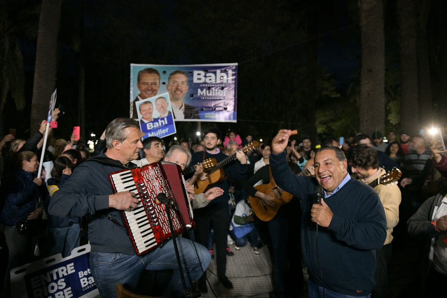 “Hay una gran campaña sucia hecha por porteños”