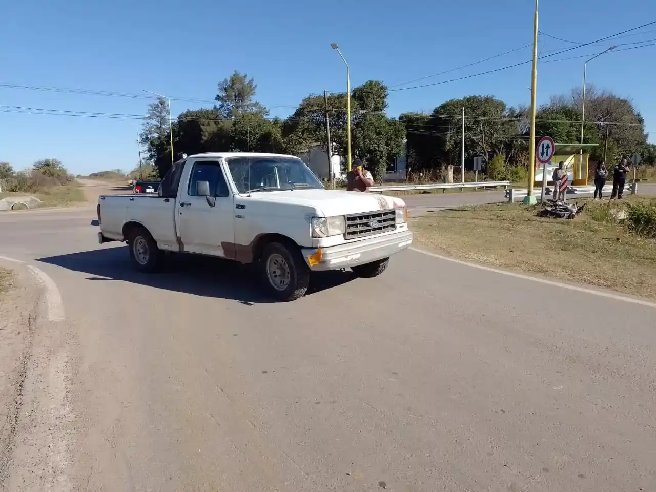 Fuerte accidente en Moises Ville acabó con un joven hospitalizado en el nosocomio rafaelino