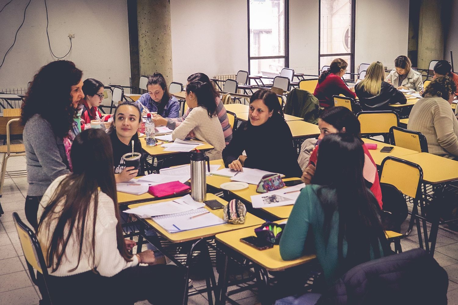 Más de 500 estudiantes y educadores compartieron experiencias sobre aprendizaje y solidaridad